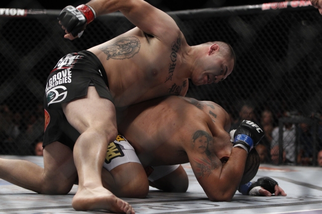 Каин Веласкес нокаутировал Антонио Силву Каин Веласкес нокаутировал Антонио Силву