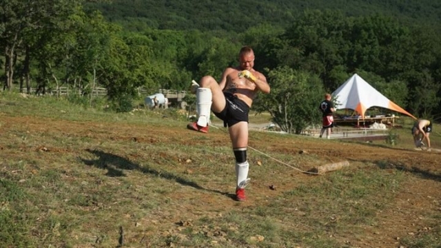 Бревно на хиза-гери