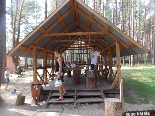 Лагерь каратистов