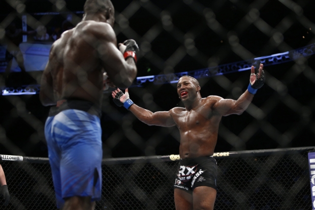 John Howard vs Uriah Hall