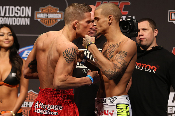 Эрик Кох и Дастин Пуарье Эрик Кох и Дастин Пуарье