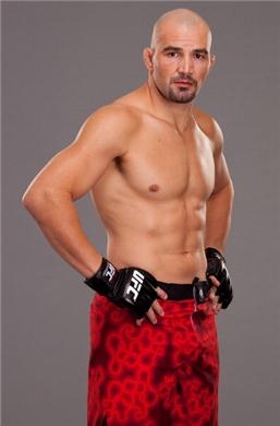 Гловер Тейшейра