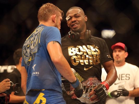 Хедлайнеры UFC 165 Джонс и Густафссон