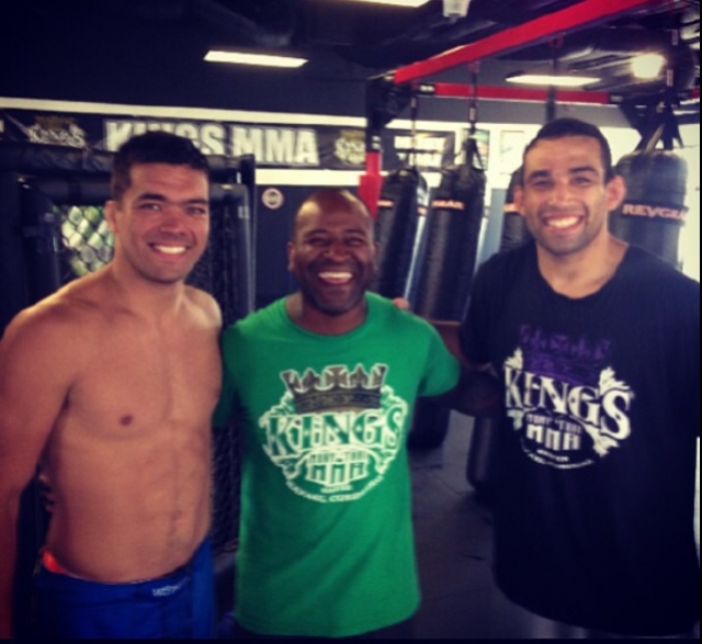 Лиото Мачида, Рафаэль Кордейро и Фабрисио Вердум Лиото Мачида, Рафаэль Кордейро и Фабрисио Вердум