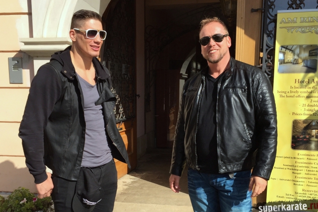 Рико Верховен и Дэнис Кряувел Рико Верховен и Дэнис Кряувел