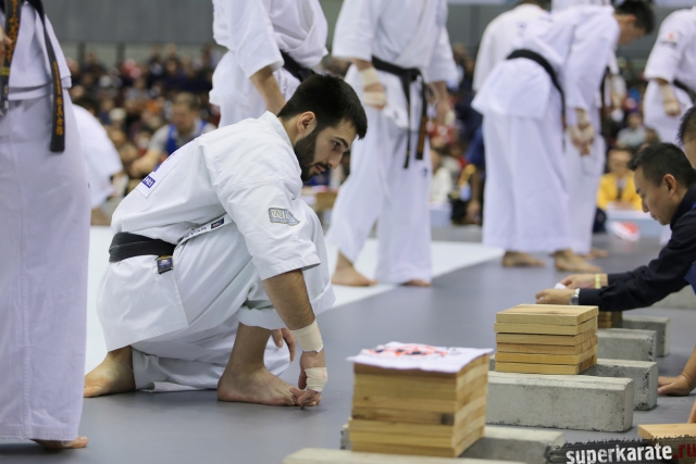 Илья Карпенко