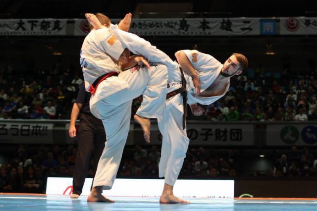 Назар Насиров в атаке