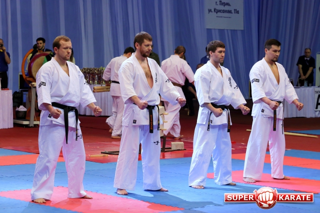 Игорь Титков, Евгений Шевнин, Денис Кухарев, Дармен Садвокасов Игорь Титков, Евгений Шевнин, Денис Кухарев, Дармен Садвокасов